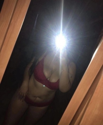 Моя нежная кожа и чувственные губы будут ждать тебя. Позволь себе расслабиться и окунуться в океан страсти и наслаждения. Обещаю, ты не пожалеешь! 15532, 40 лет